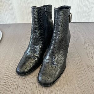 antonio de faría Charcoal Textured Leather Boots